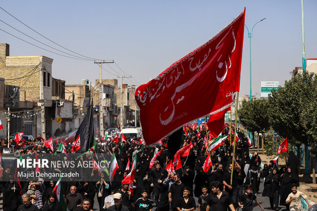 مراسم جاماندگان اربعین در یزد