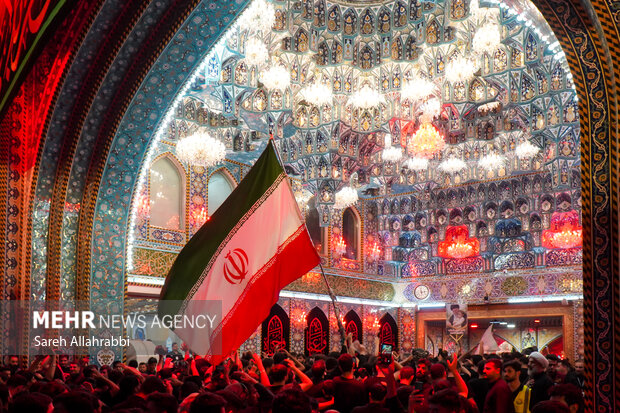 عزاداری شب اربعین حسینی در بین الحرمین