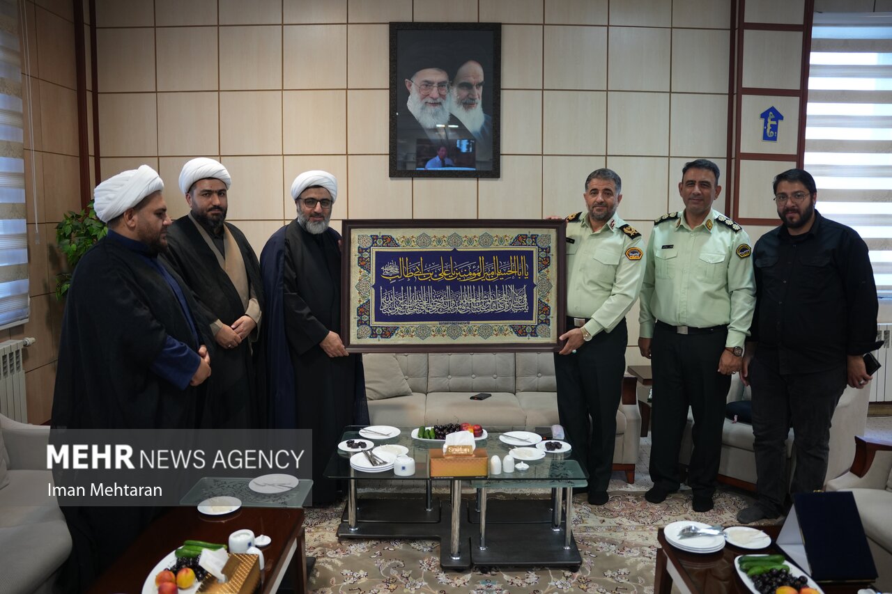 تقدیر از ضامن کربلای زوار اربعین توسط حرم امیرالمومنین(ع)