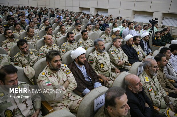 مراسم تکریم و معارفه فرمانده مرزبانی کردستان