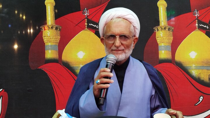 قربانپور: هیچ ابرقدرتی یارای مقابله با اراده ملت ایران را ندارد