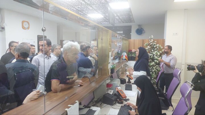 وزیر بهداشت از اجرای طرح نظام ارجاع در برازجان بازدید کرد