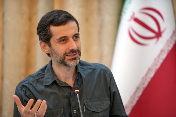 لزوم هم‌افزایی روابط‌ عمومی ها برای تبیین عملکرد دولت