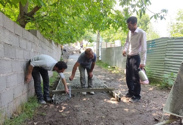 معبر اصلی روستای برآرود رودبار با اعتبار ۱۷ میلیارد ریال بهسازی می شود معبر اصلی روستای برآرود رودبار با اعتبار ۱۷ میلیارد ریال بهسازی می شود