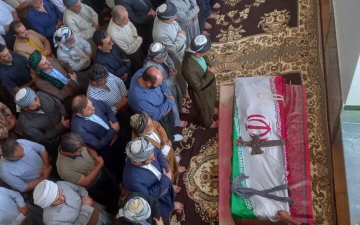 پیکر مطهر شهید «محمدعلی رحیمزاده» در اورمان تشییع شد