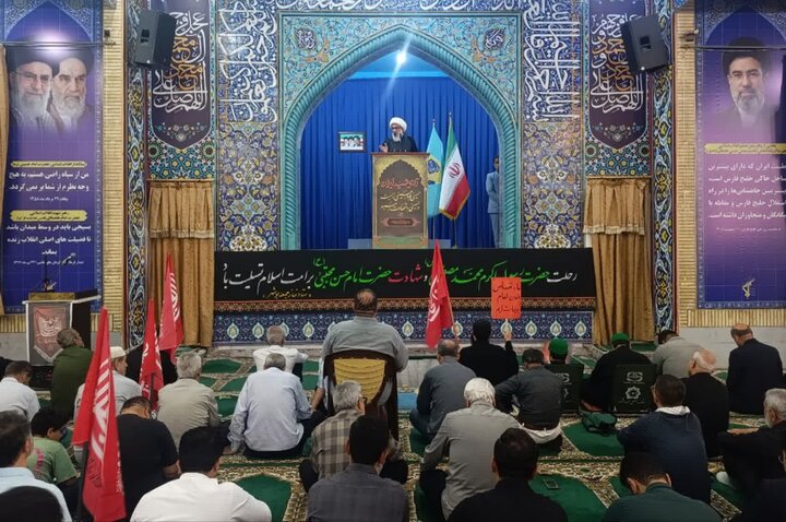 امام جمعه بوشهر: خط مقاومت نباید دچار انشقاق شود