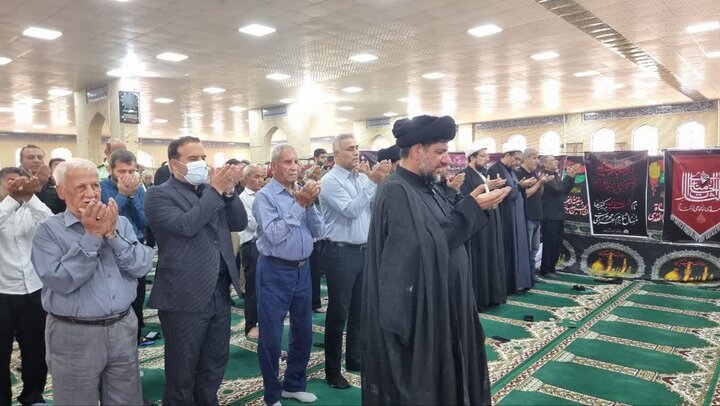 امام جمعه گناوه: حفظ اتحاد مقدس راه مقابله با توطئههای دشمن است