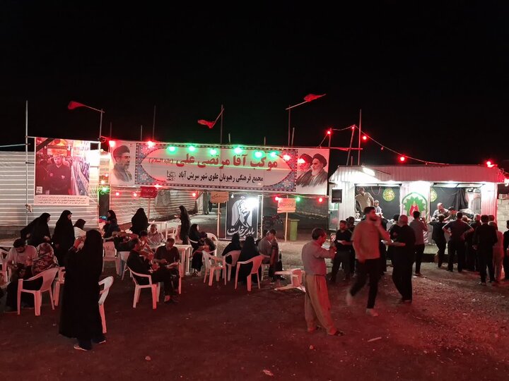 موکب‌داران سریش‌آباد همچنان در خدمت زائران مسیر شمال‌غرب کشور