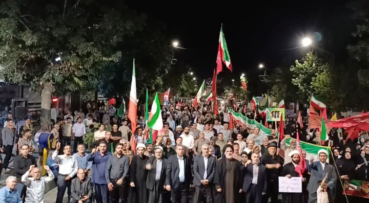 سلماسی‌ها در حمایت از رهبری و انقلاب همچنان در خیابان ایستاده اند