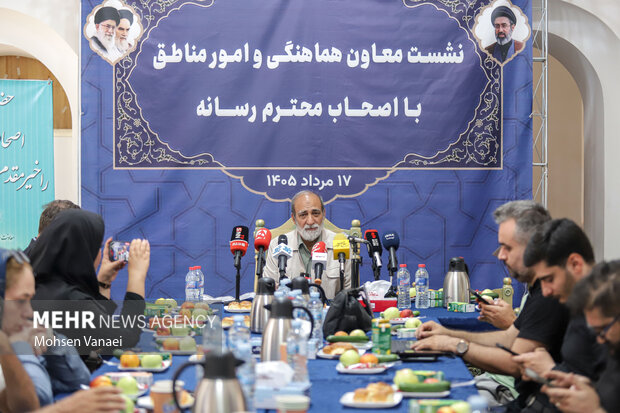 نشست خبری معاون هماهنگی و امور مناطق شهرداری تهران
