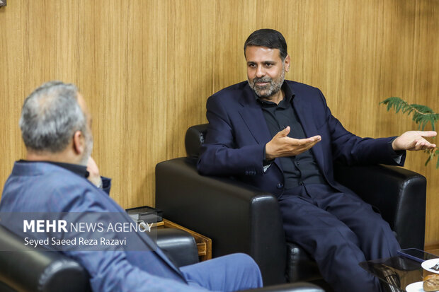 بازدید احمد نادری از گروه رسانه ای مهر