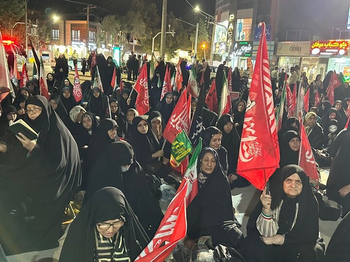 میدانداری مردم چناران در جهت خونخواهی رهبر شهید