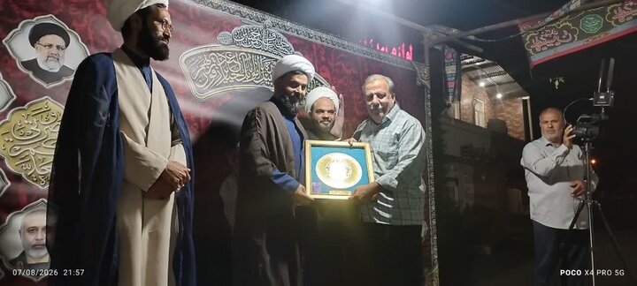 خبرنگاری شغلی مقدس و مسئولیتی خطیر در برابر جامعه و تاریخ است
