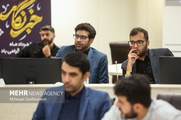 نشست خبری سرپرست وزارت دفاع با اصحاب رسانه
