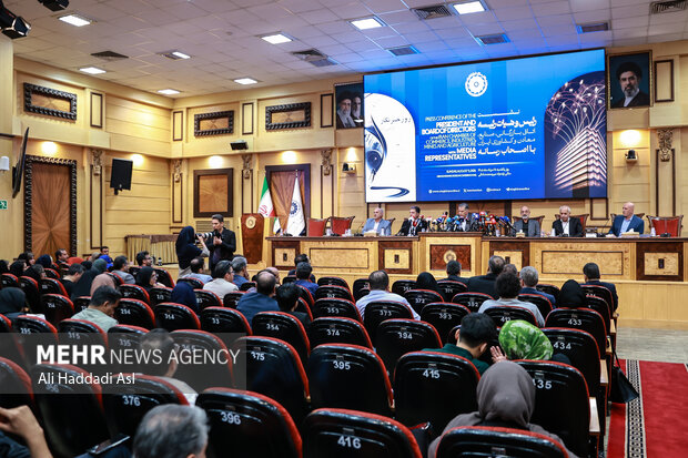 نشست خبری رئیس اتاق بازرگانی ایران با اصحاب رسانه