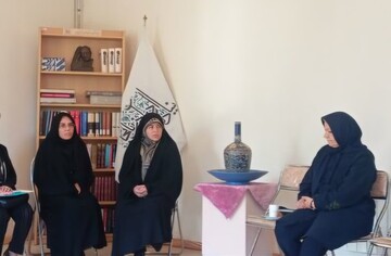 بنام: مشارکت اقتصادی زنان باید متناسب با ظرفیت علمی آنان افزایش یابد
