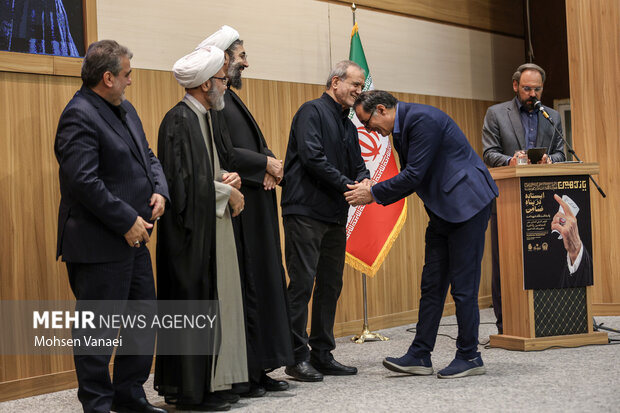 اجلاسیه بین‌المللی «مجاهدان در غربت»