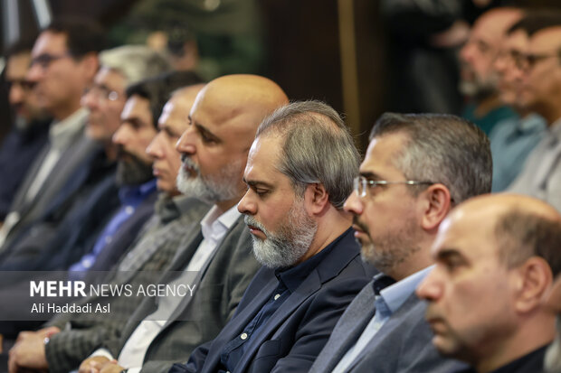 نظر رائد فریدزاده درباره فیلمهای زیرزمینی؛ فرایند صدور مجوز شفاف شود