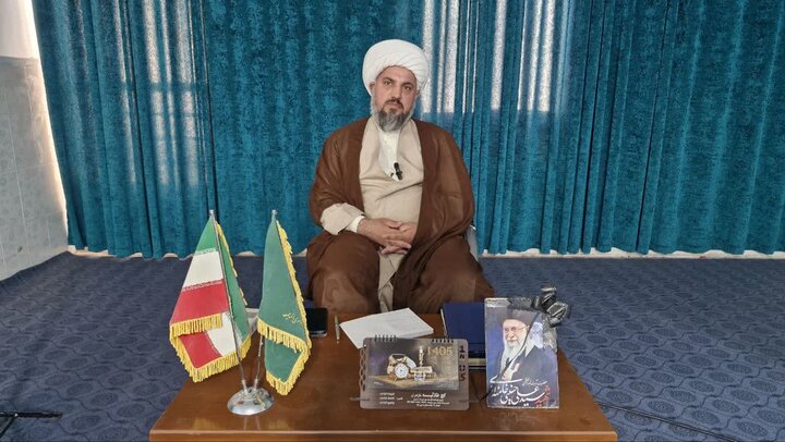امام جمعه فهرج: خبرنگاران برای حل معضلات اجتماعی راهکار ارائه دهند 