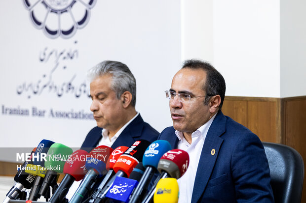 نشست خبری اسکودا 4