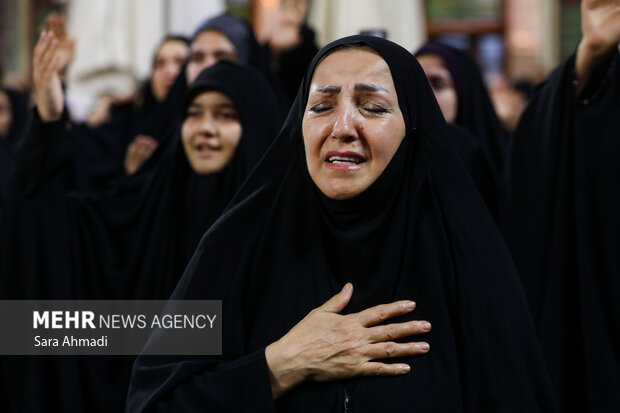 حرم رضوی در آستانه شهادت امام رضا(ع)