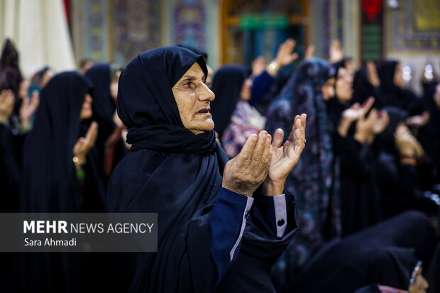 حرم رضوی در آستانه شهادت امام رضا(ع)