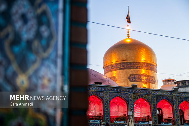 حرم رضوی در آستانه شهادت امام رضا(ع)