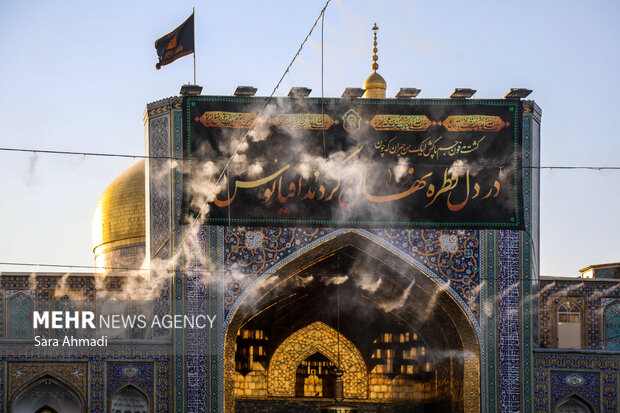 حرم رضوی در آستانه شهادت امام رضا(ع)