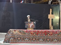 احمدی: پیامبر(ص) در برابر تهدیدهای دشمن قاطعیت داشت
