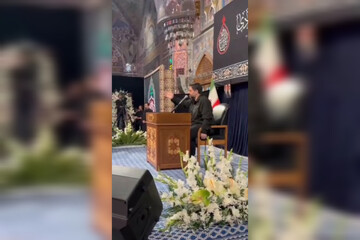 مراسم عزاداری شب رحلت پیامبر(ص) و شهادت امام حسن(ع) در حرم رضوی