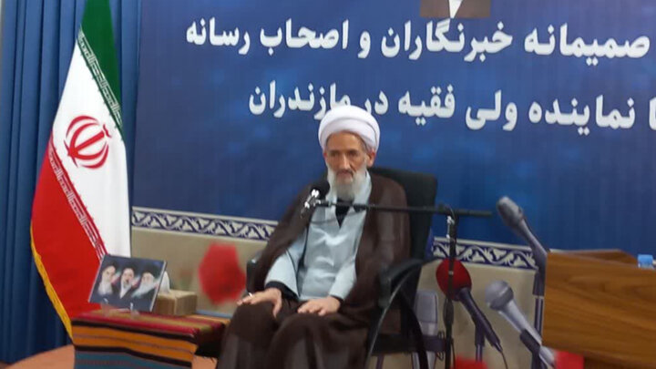 ایران در میدان مقاومت عزتمند و سربلند ظاهر شد