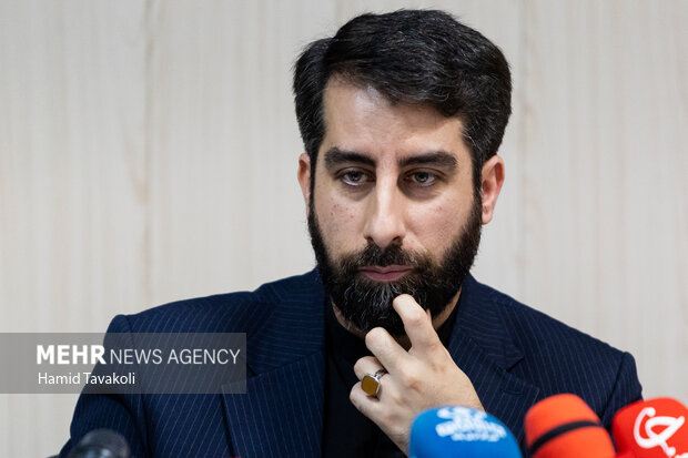 نشست خبری مدیر کل کمیته امداد استان تهران 6