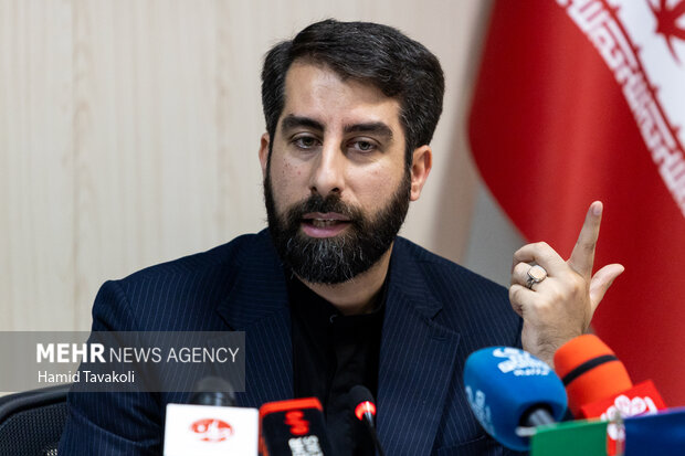نشست خبری مدیر کل کمیته امداد استان تهران 16