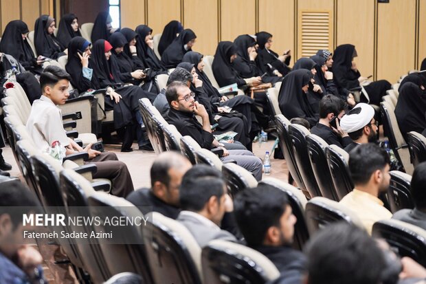 مراسم بزرگداشت روز خبرنگار در قم