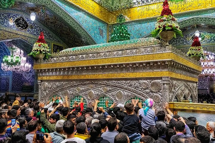 چگونه مفاهیم شیعی در طراحی ضریح امام رضا (ع) دیده می‌شود؟ 6