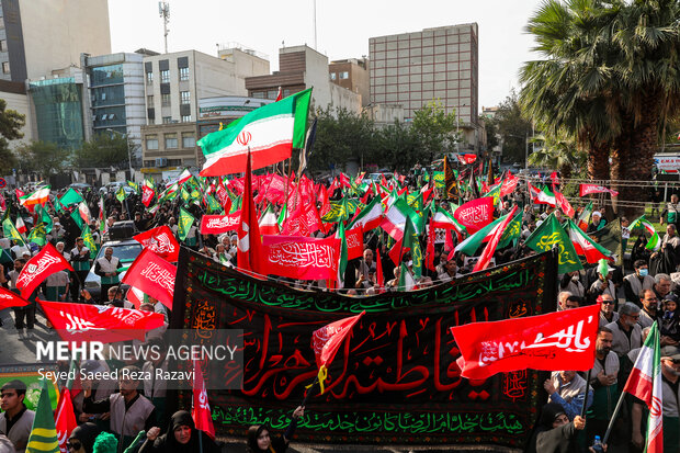 عزاداری <a href='https://sayeb.ir/tag/%d8%ae%d8%a7%d8%af%d9%85%db%8c%d8%a7%d8%b1%d8%a7%d9%86-%d8%b1%d8%b6%d9%88%db%8c'></div>خادمیاران رضوی</a> در سوگ پیامبر اکرم(ص) و امام حسن مجتبی(ع)