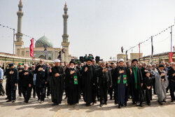قم، امام حسن عسکریؑ کی شہادت پر سوگ؛ حرم کریمہ اہل بیتؑ میں عزاداری