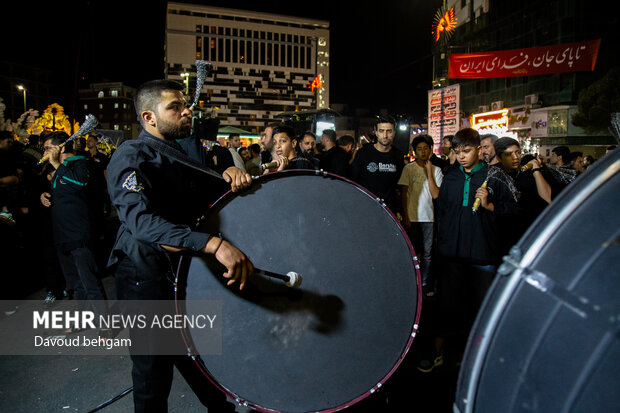 شب شهادت امام رضا (ع) در مشهد مقدس