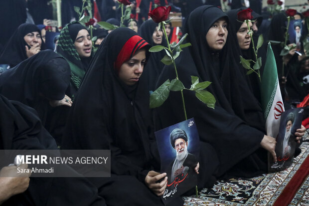 دسته عزاداری زنان نوغان در روز شهادت امام رضا(ع)