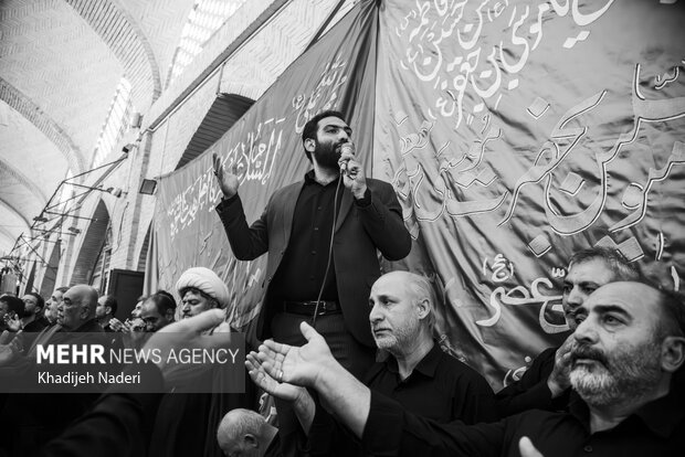 آیین عزاداری شهادت امام رضا (ع) در بازار اصفهان