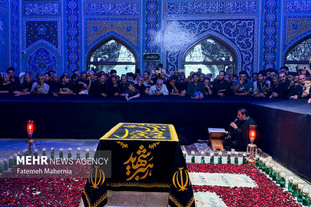 روز شهادت امام رضا(ع) در حرم رضوی