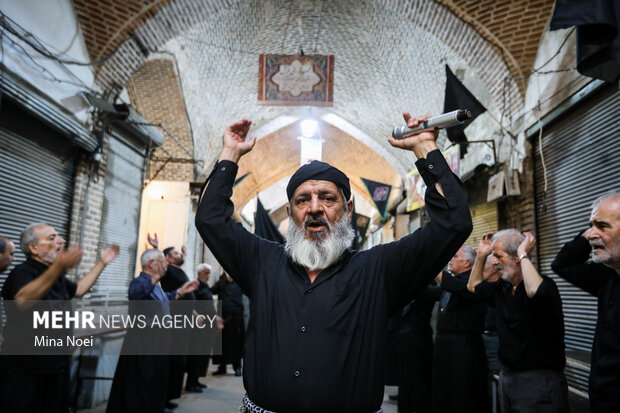 عزاداری شهادت امام رضا (ع) در بازار تاریخی تبریز