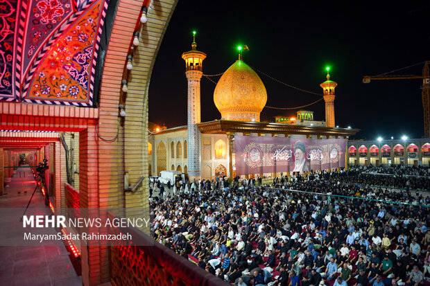 برگزاری سوگواری امام حسن عسکری(ع) و رهبر شهید در حرم شاهچراغ(ع)