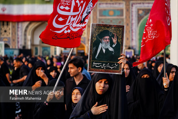 روز شهادت امام رضا(ع) در حرم رضوی