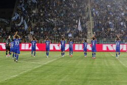 استقلال برای زمستان هم پنجره ندارد! + عکس