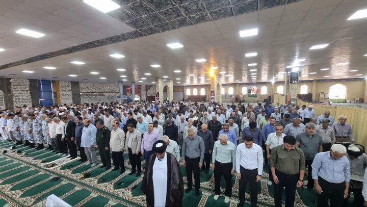 امام جمعه گناوه: دشمن در برابر اراده ملت ایران چاره‌ای جز تسلیم ندارد