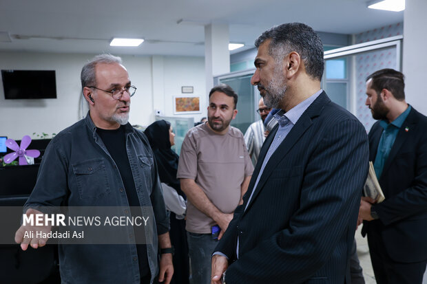 بازدید رئیس بسیج جامعه پزشکی از گروه رسانه‌ای مهر