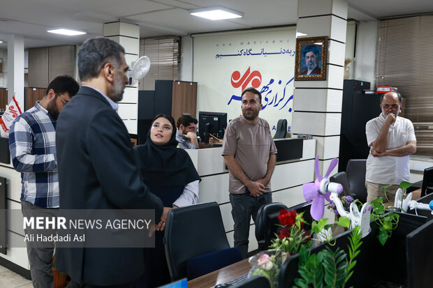 بازدید رئیس بسیج جامعه پزشکی از گروه رسانه‌ای مهر