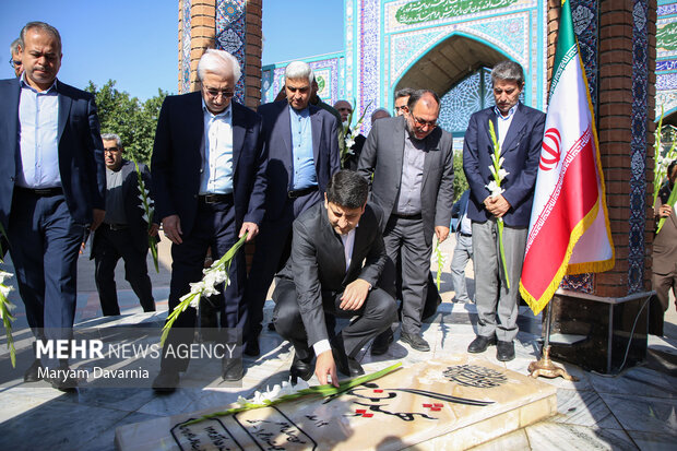 سفر وزیر ارتباطات به خراسان شمالی