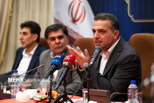 نشست هم اندیشی نایب‌رئیس کمیسیون عمران مجلس